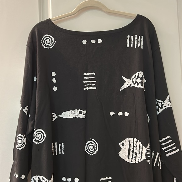 Vermont Country Store Top Graphic Tunic Top - Picture 4 of 9